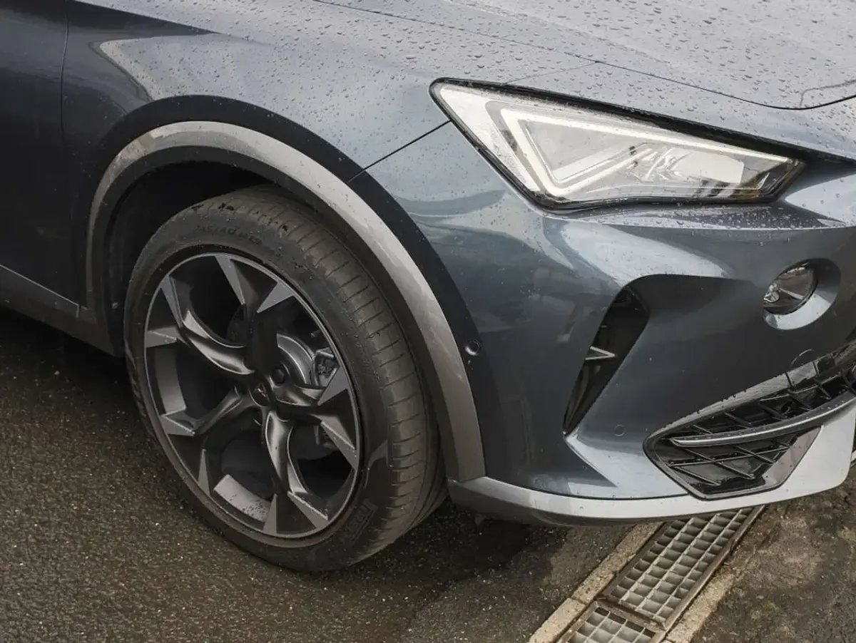Gebraucht Cupra Formentor 204 PS (150 kW) 2023 Magnetic grau metallic SUV