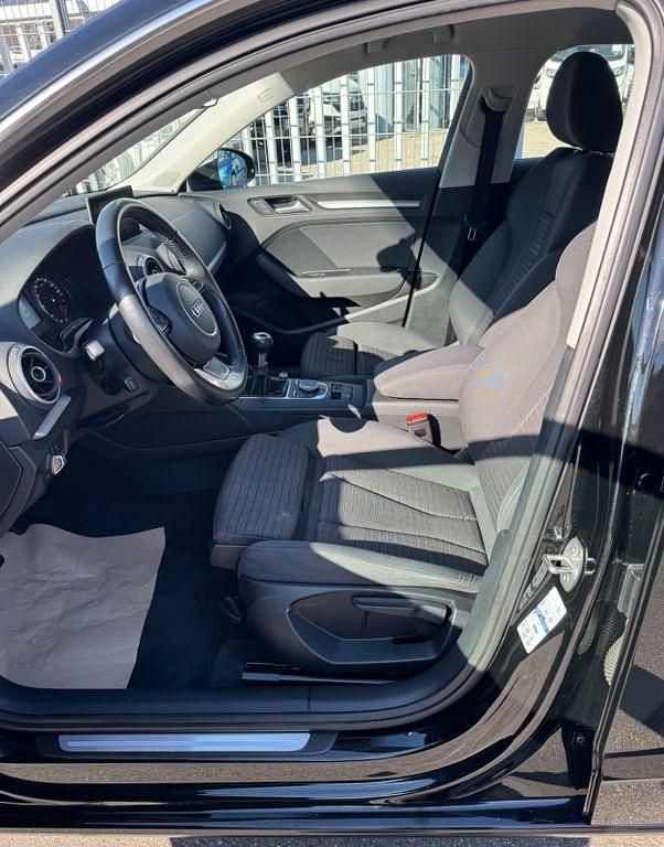 Gebraucht Audi A3 Ambition 125 PS (91 kW) 2015 Schwarz Limousine