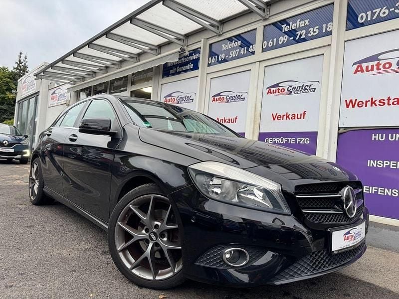 Schwarz Gebraucht 2013 Mercedes A180 Limousine | 9.999 € (Guter Preis) - Bild 1/4