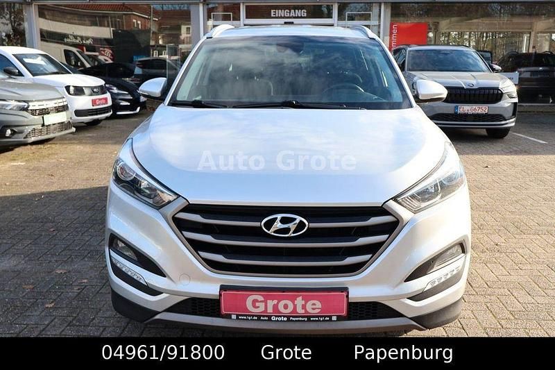 Gebraucht Hyundai Tucson Edition 177 PS (130 kW) 2016 Silber SUV
