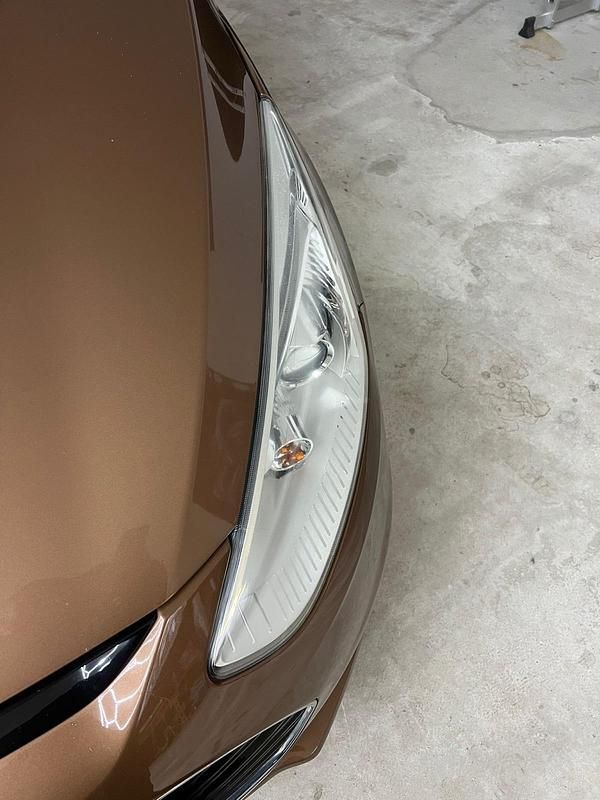 Gebraucht Ford B-MAX 120 PS (88 kW) 2012 Braun Van / Kleinbus