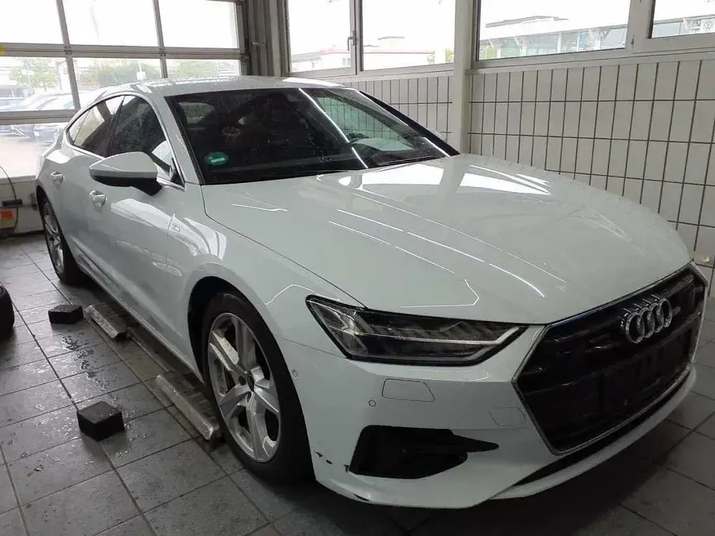 Gebraucht Audi A7 S-Line 299 PS (219 kW) 2023 Gletscherweiß metallic Limousine