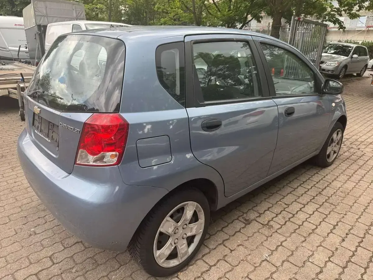 Gebraucht Chevrolet Kalos SE 72 PS (52 kW) 2007 Blau Limousine