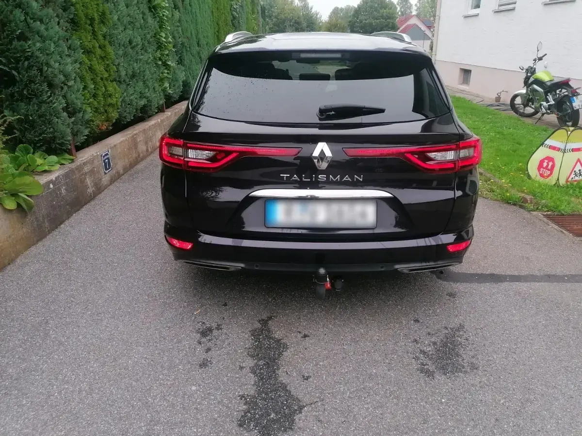 Gebraucht Renault Talisman Initiale Paris 160 PS (117 kW) 2016 Schwarz Kombi