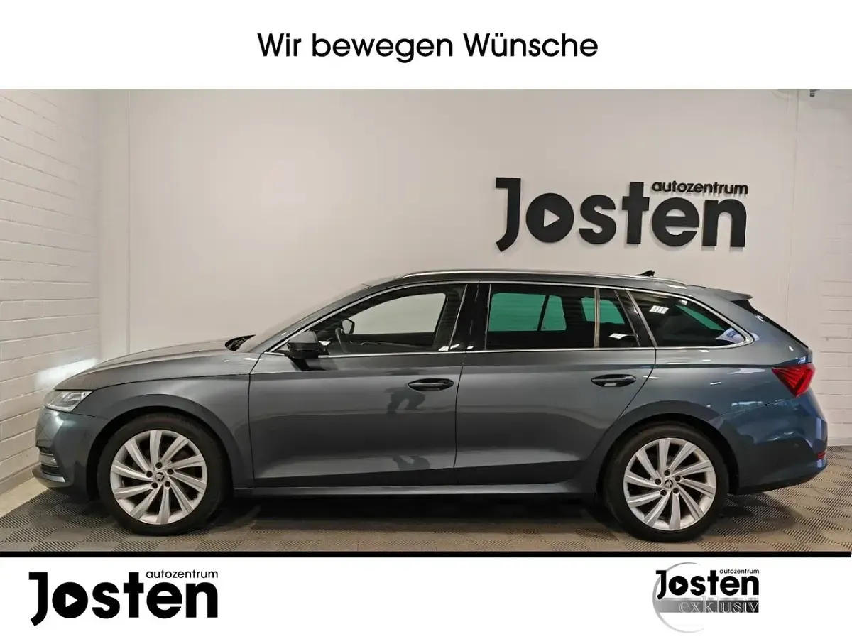 Gebraucht Skoda Octavia First Edition 150 PS (110 kW) 2020 Grau (quarzgrau metallic) Kombi