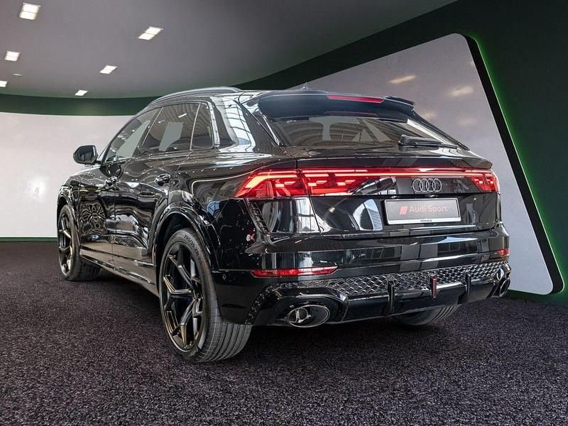 Neu Audi RS Q8 Performance 641 PS (471 kW) 2025 Schwarz SUV