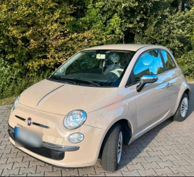 Beige Gebraucht 2015 Fiat 500 Kleinwagen | 7.499 € - Bild 1/4