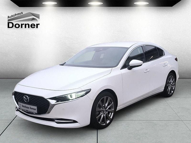 Satinweiß Gebraucht 2020 Mazda 3 Selection Limousine | 19.490 € (Fairer Preis) - Bild 1/4