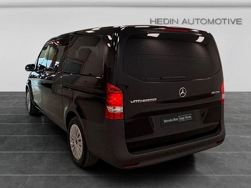Second-hand Mercedes Vito 163 CP (119 kW) 2025 Negru Van
