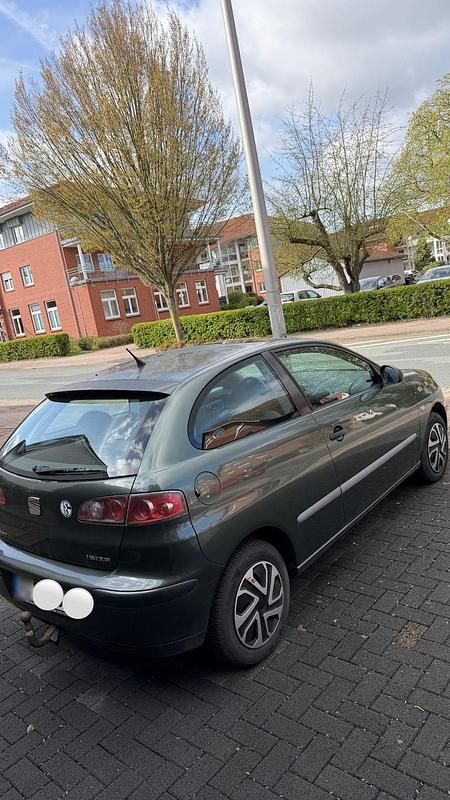Gebraucht Seat Ibiza 64 PS (47 kW) 2004 Grün Kleinwagen
