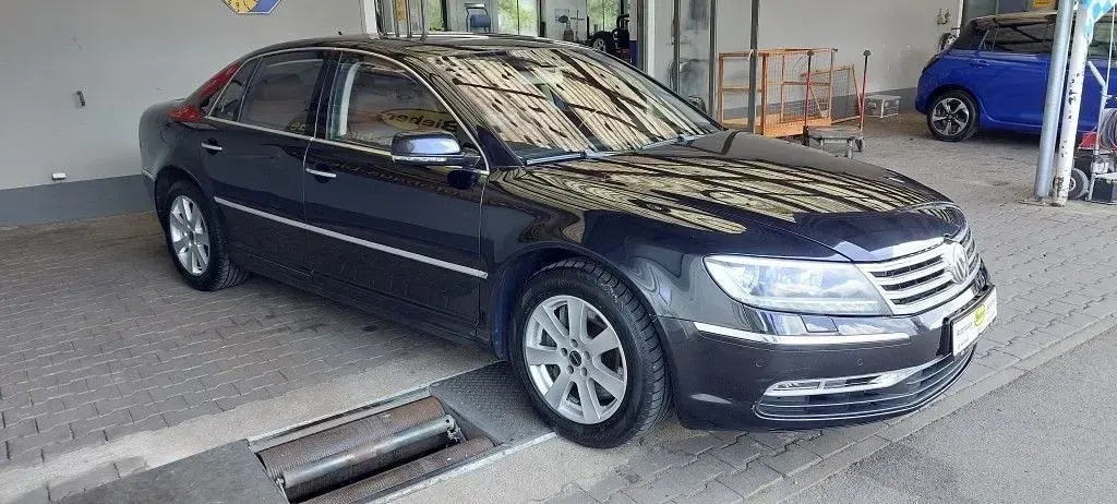 Gebraucht VW Phaeton 239 PS (175 kW) 2010 Schwarz Limousine