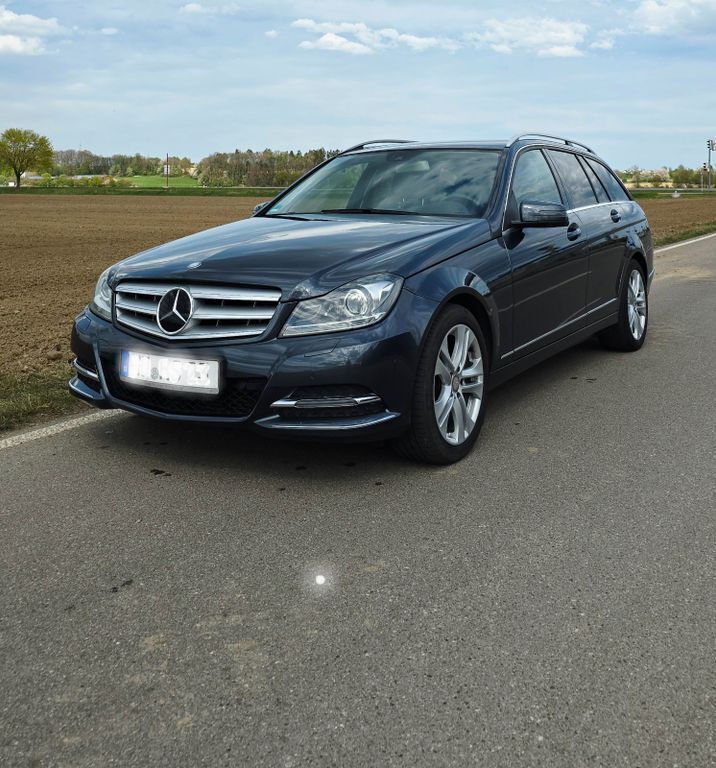 Grau Gebraucht 2014 Mercedes C220 Avantgarde Kombi | 10.500 € (Superpreis) - Bild 1/4