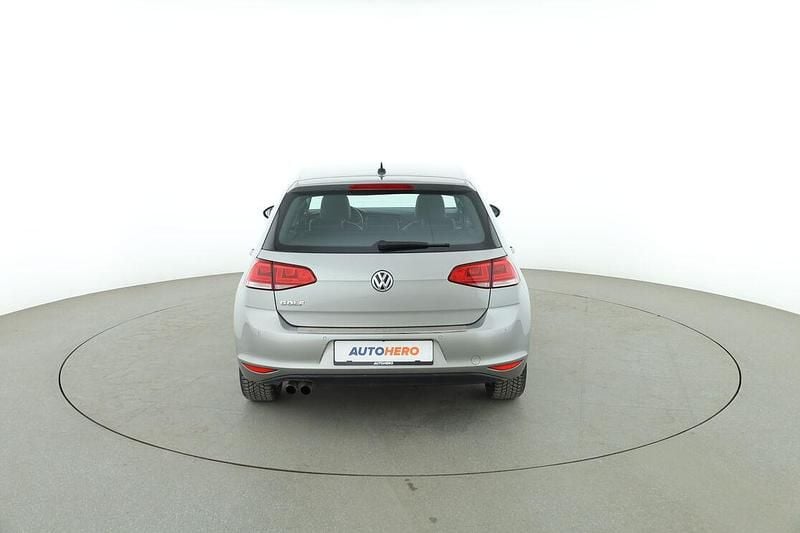 Gebraucht VW Golf VII Highline 2017 Grau Limousine