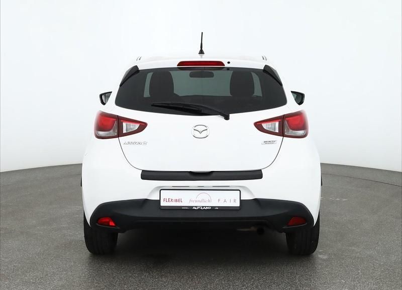 Gebraucht Mazda 2 Center-Line 75 PS (55 kW) 2017 Purweiß Kleinwagen