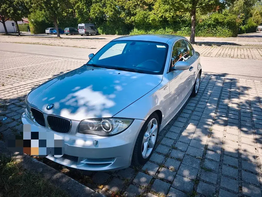 Gebraucht BMW 125 Coupé Sport Line 218 PS (160 kW) 2008 Silber Coupé