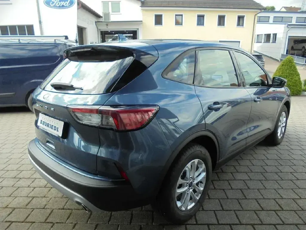 Gebraucht Ford Kuga Cool & Connect 150 PS (110 kW) 2023 Blau SUV