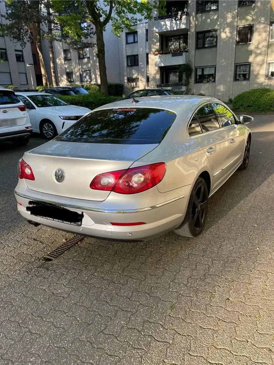 Brugt VW CC 200 HK (147 kW) 2009 Sølv Sedan