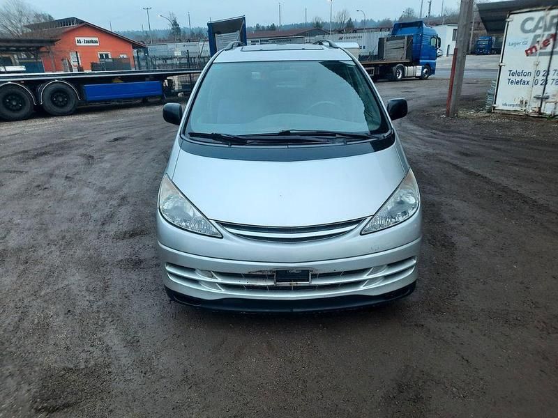 Grau Gebraucht 2003 Toyota Previa Sol Van / Kleinbus | 1.300 € (Fairer Preis) - Bild 1/4