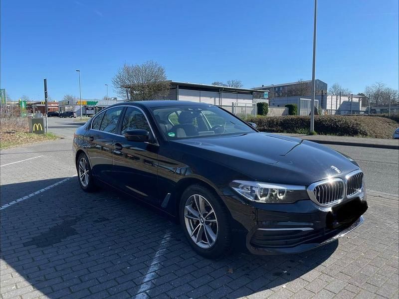 Gebraucht BMW 530 Performance 265 PS (194 kW) 2017 Schwarz Limousine