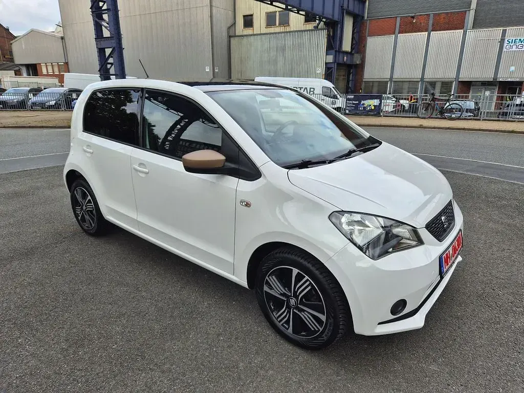 Gebraucht Seat Mii Cosmopolitan 60 PS (44 kW) 2017 Weiß Kleinwagen