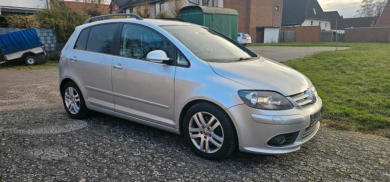 Silber Gebraucht 2008 VW Golf VI Kleinwagen | 2.999 € - Bild 1/4