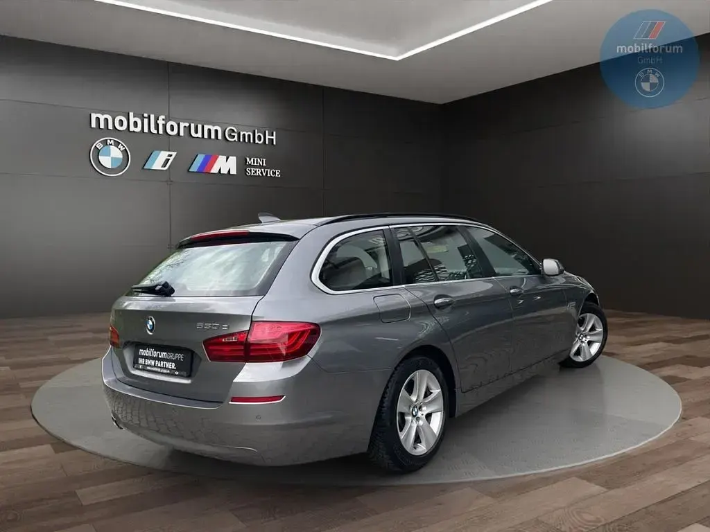 Gebraucht BMW 530 258 PS (189 kW) 2016 Grau Kombi