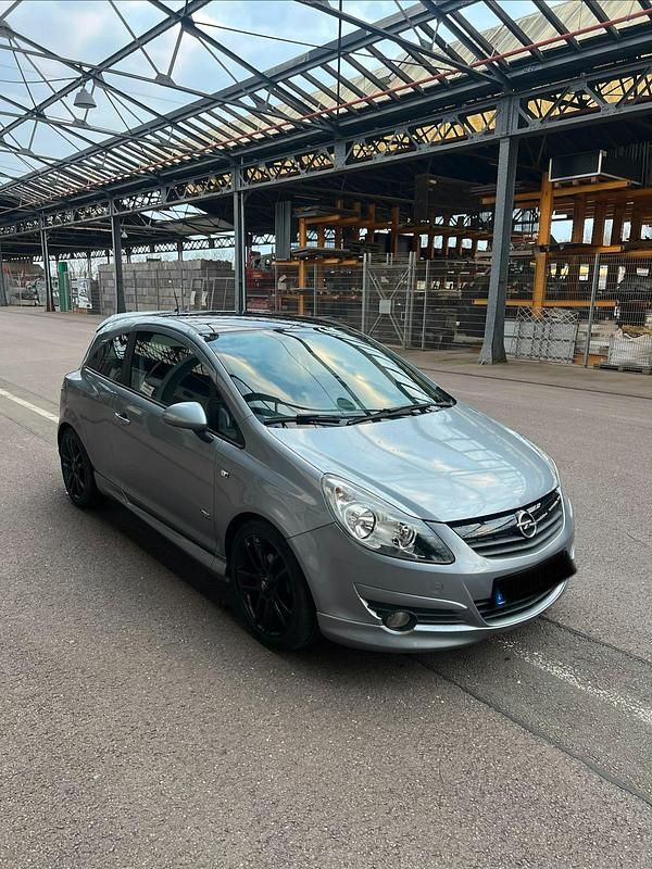 Gebraucht Opel Corsa OPC 80 PS (58 kW) 2010 Silber Kleinwagen