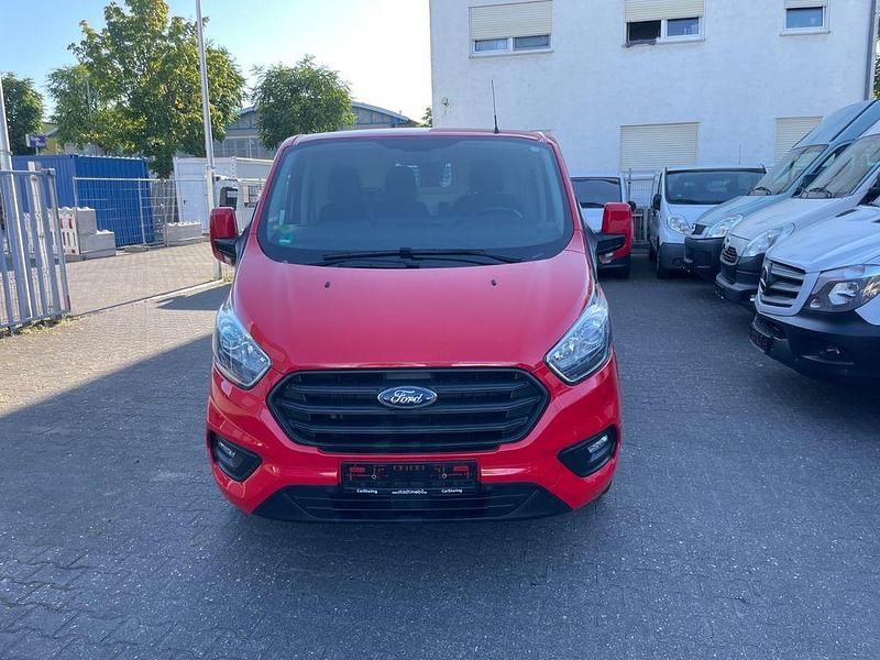 Gebraucht Ford Transit Custom 105 PS (77 kW) 2019 Rot Van / Kleinbus