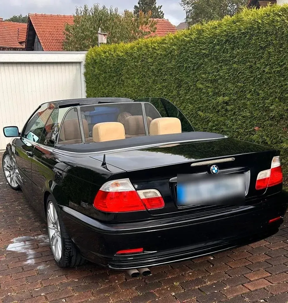 Gebraucht BMW 325 192 PS (141 kW) 2002 Schwarz Cabrio