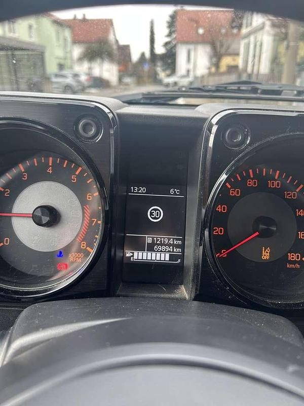 Gebraucht Suzuki Jimny Comfort+ 102 PS (75 kW) 2019 SUV