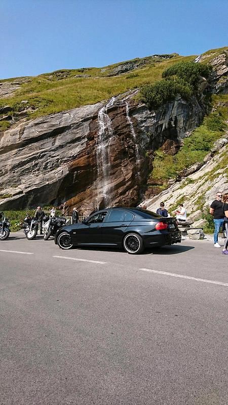 Gebraucht BMW 335 306 PS (225 kW) 2011 Schwarz Limousine