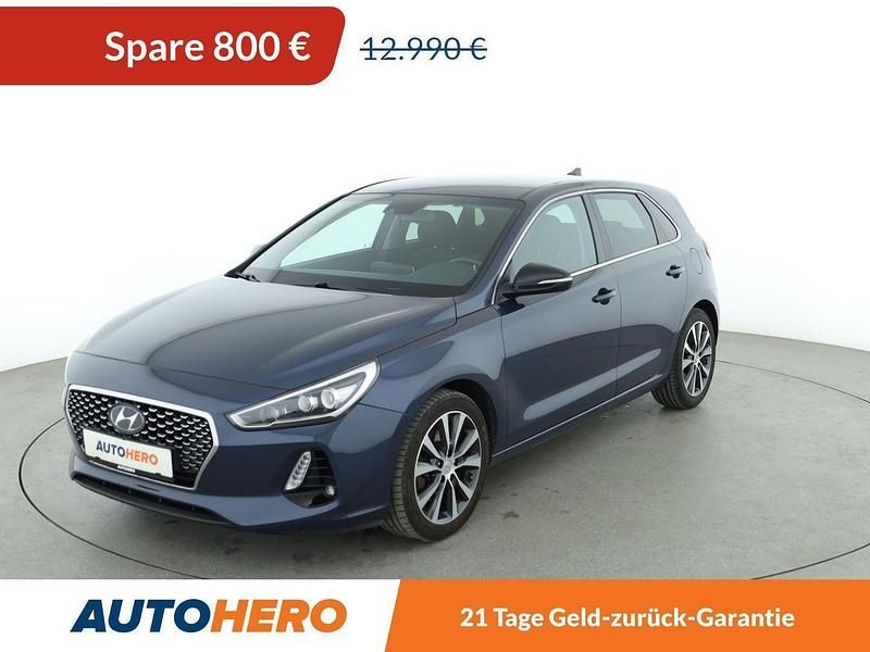 Blau Gebraucht 2017 Hyundai i30 Intro Edition Limousine | 12.190 € (Fairer Preis) - Bild 1/3