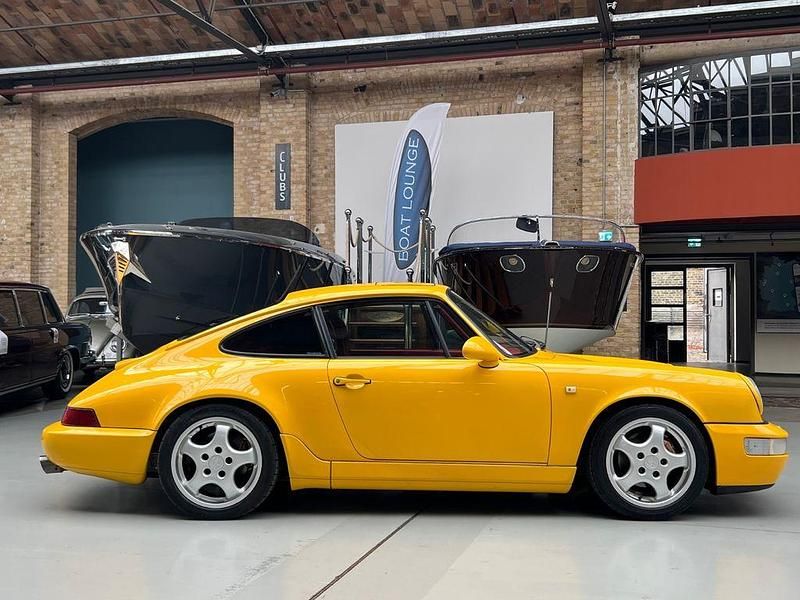 Gelb Gebraucht 1991 Porsche 964 Coupé | 79.990 € - Bild 1/4