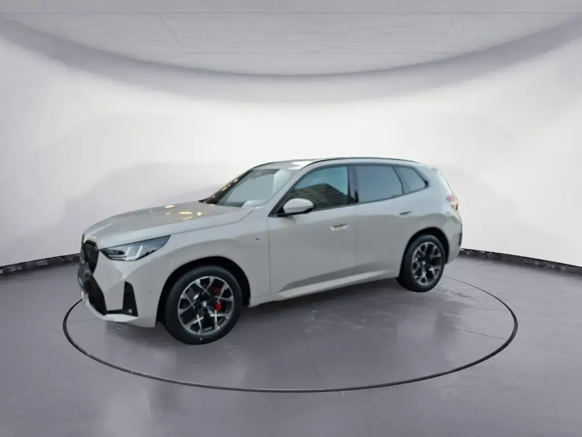 Neu BMW X3 M Sport 197 PS (144 kW) 2026 Grau SUV