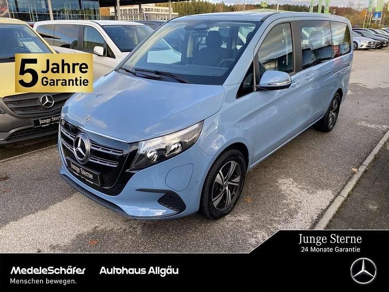 Vintageblau Gebraucht 2024 Mercedes EQV300 Van / Kleinbus | 45.850 € (Superpreis) - Bild 1/4