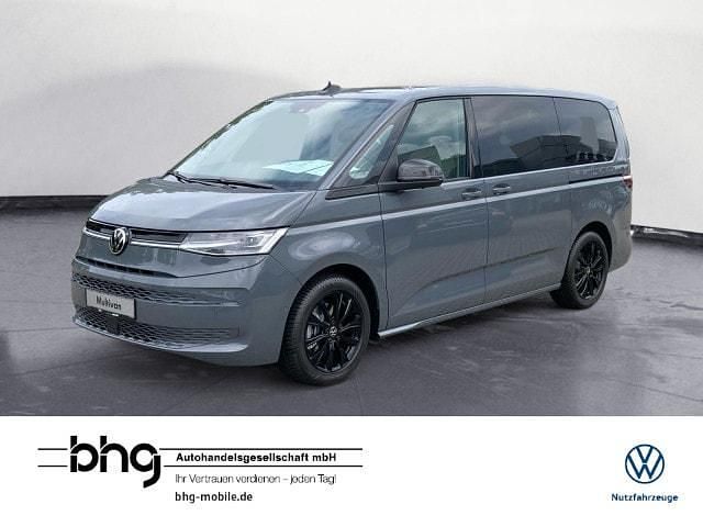 Gebraucht VW Multivan Life 150 PS (110 kW) 2025 Pure grey Van