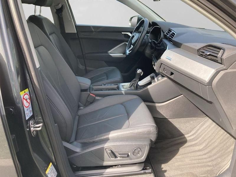 Gebraucht Audi Q3 S-Line 150 PS (110 kW) 2023 Grau SUV