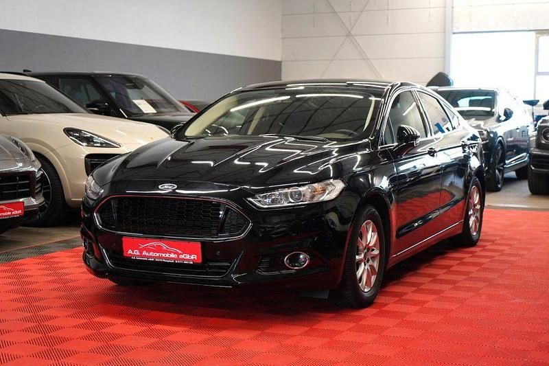 Schwarz Gebraucht 2015 Ford Mondeo Limousine | 11.950 € (Fairer Preis) - Bild 1/4