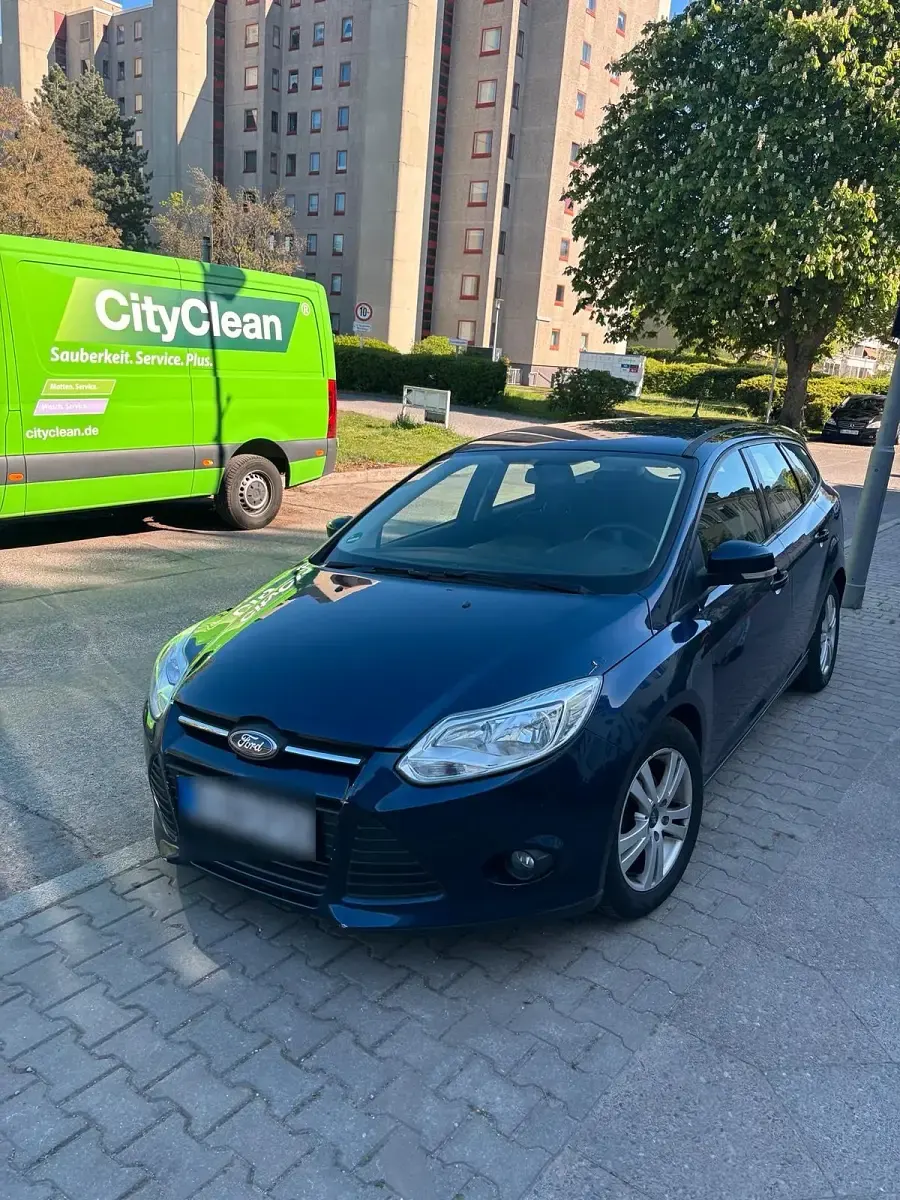 Brugt Ford Focus 136 HK (100 kW) 2012 Blå Stationcar