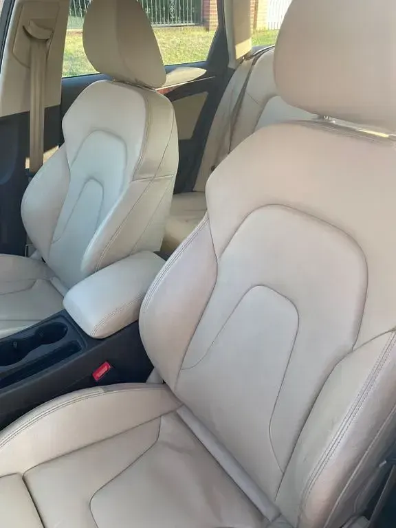 Gebraucht Audi A4 Attraction 190 PS (139 kW) 2015 Schwarz Kombi