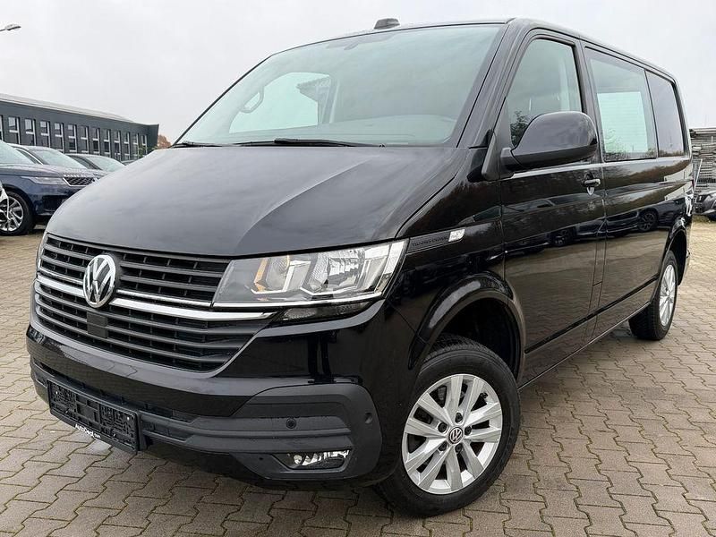 Schwarz Gebraucht 2020 VW Transporter Van | 18.445 € - Bild 1/4