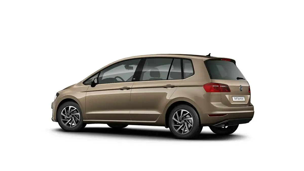 Second-hand VW Golf VII Sound 116 CP (85 kW) 2017 Galben Berlinǎ