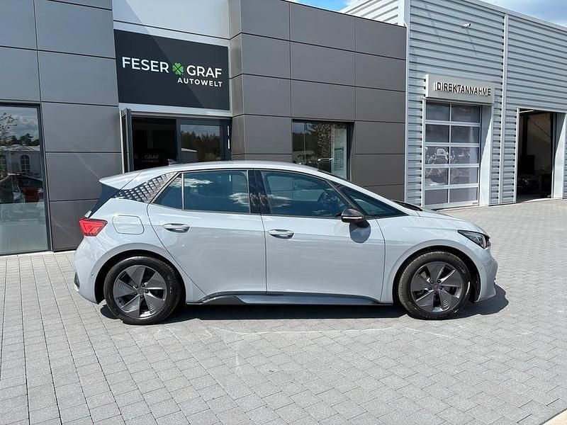Second-hand Cupra Born 150 kW (204 CP) 2024 Gri Hatchback