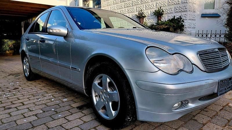 Gebraucht Mercedes C180 2003 Silber Limousine
