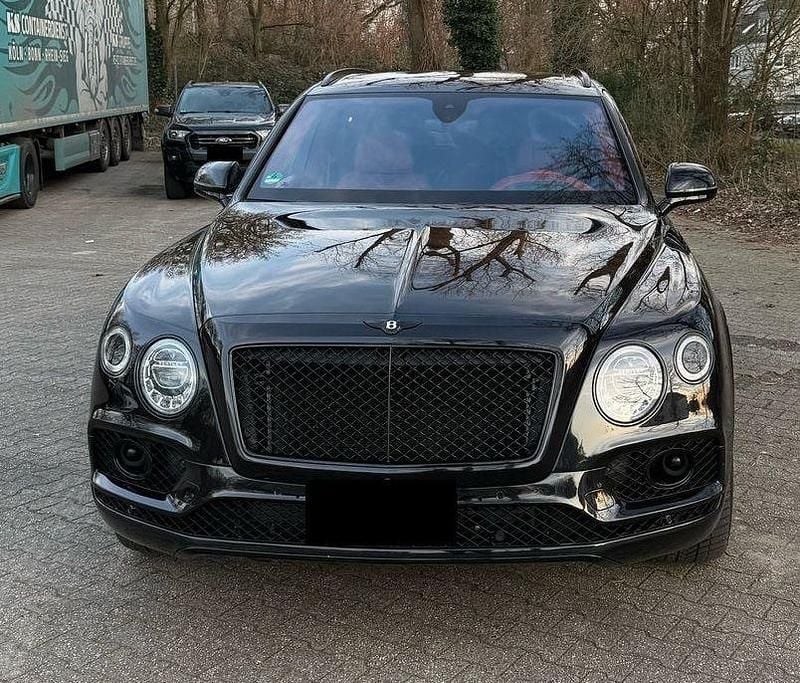 Gebraucht Bentley Bentayga 435 PS (319 kW) 2017 Schwarz SUV