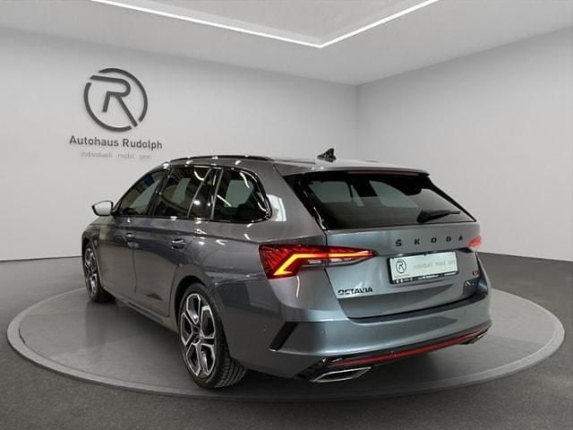 Gebraucht Skoda Octavia RS 200 PS (147 kW) 2022 Graphitegrau metallic (metallic) Kombi
