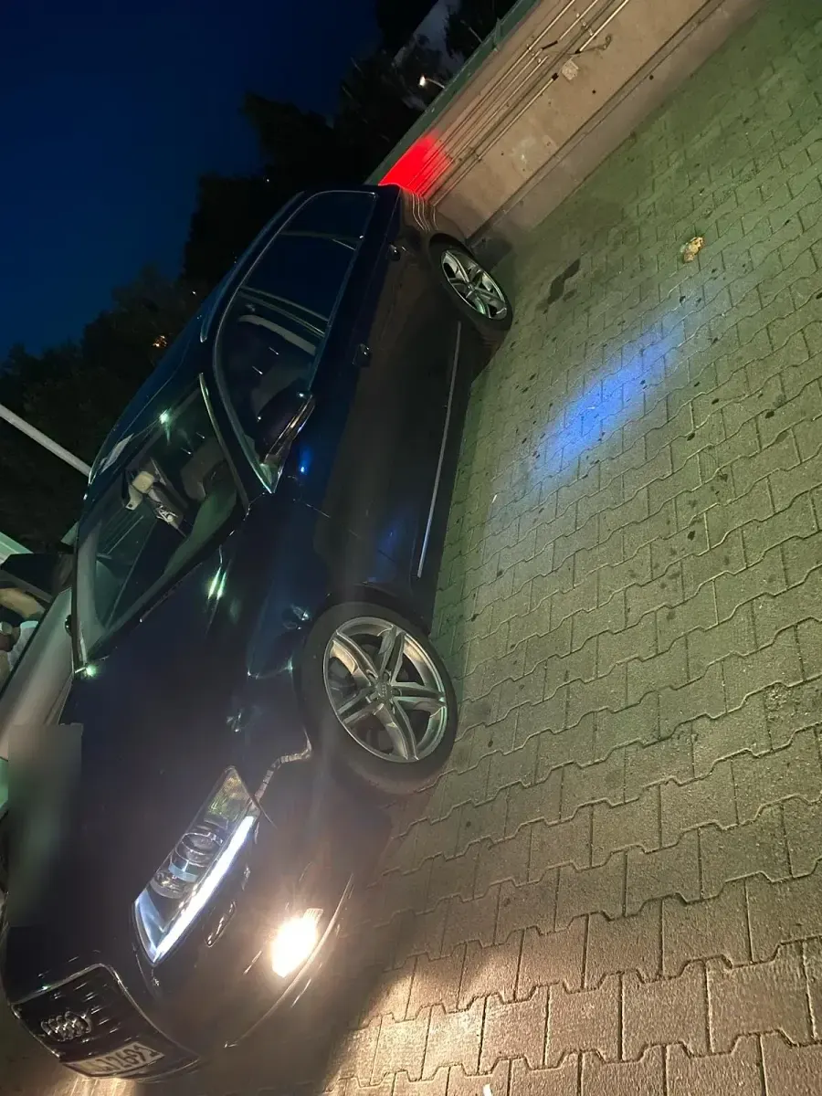 Gebraucht Audi A6 290 PS (213 kW) 2010 Blau Kombi