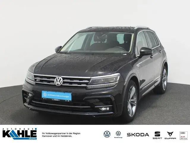 Schwarz) (schwarz Gebraucht 2018 VW Tiguan Highline SUV | 25.980 € (Fairer Preis) - Bild 1/4