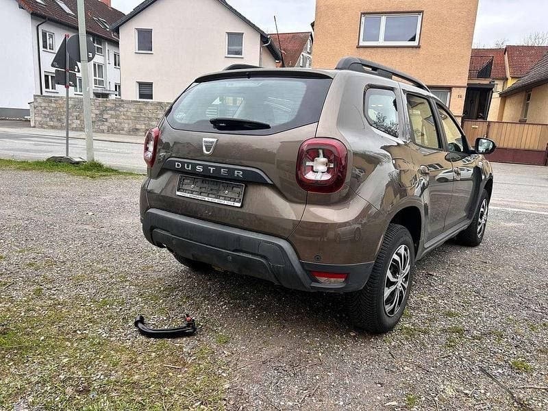 Gebraucht Dacia Duster Comfort 131 PS (96 kW) 2019 Braun SUV