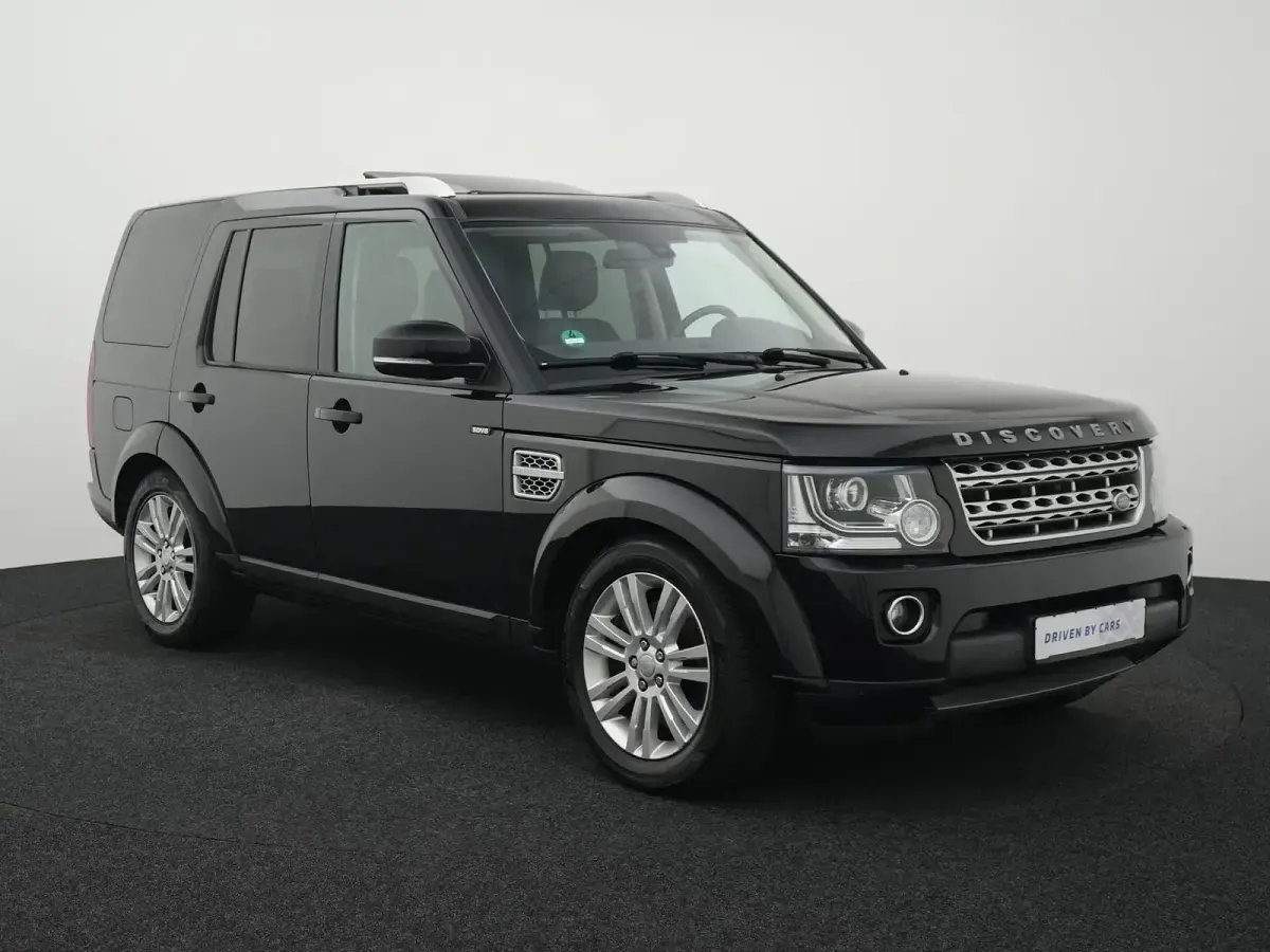Gebraucht Land Rover Discovery HSE 256 PS (188 kW) 2015 Santorini black SUV
